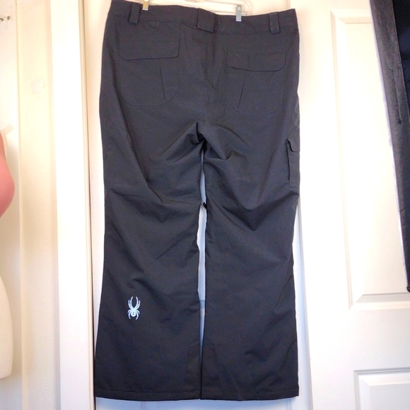 Spyder Winter insulated black ski pants - Picture 9 of 16